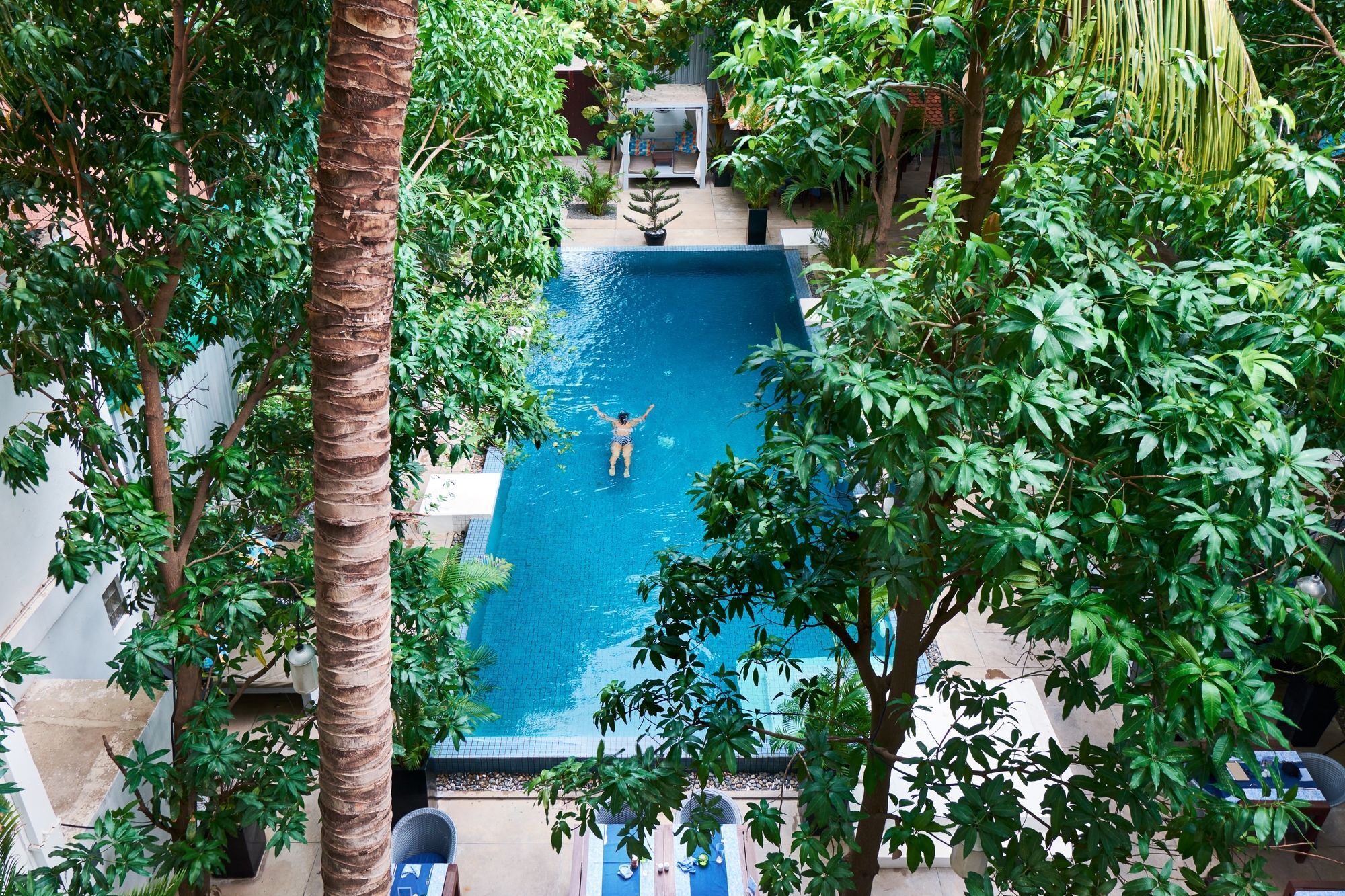 Blue Lime Phnom Penh Hotel Exterior photo